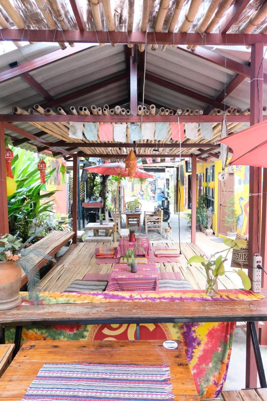 Cody Guesthouse Chiang Mai Exterior foto
